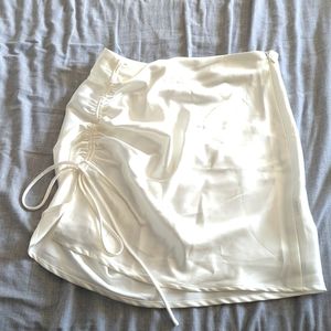 Women's white skirt size XS
